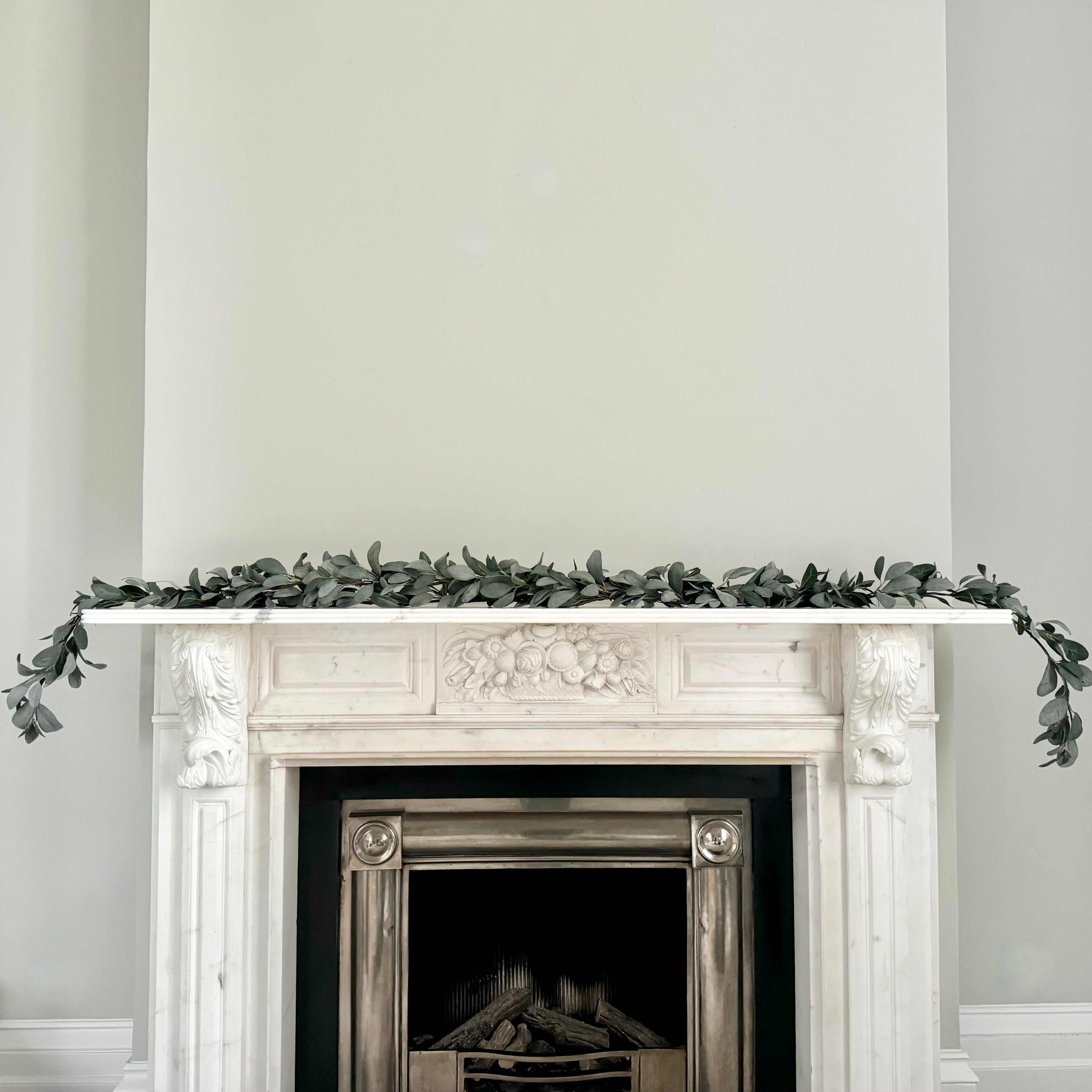 Luxury Lifelike Realistic Artificial Fabric Faux Silk Luxury Green Lambs Leaf Garland ABX0708GR Artificial Flower Arrangement with Faux Foliage Buy Online from The Faux Flower Company Trade Wholesale