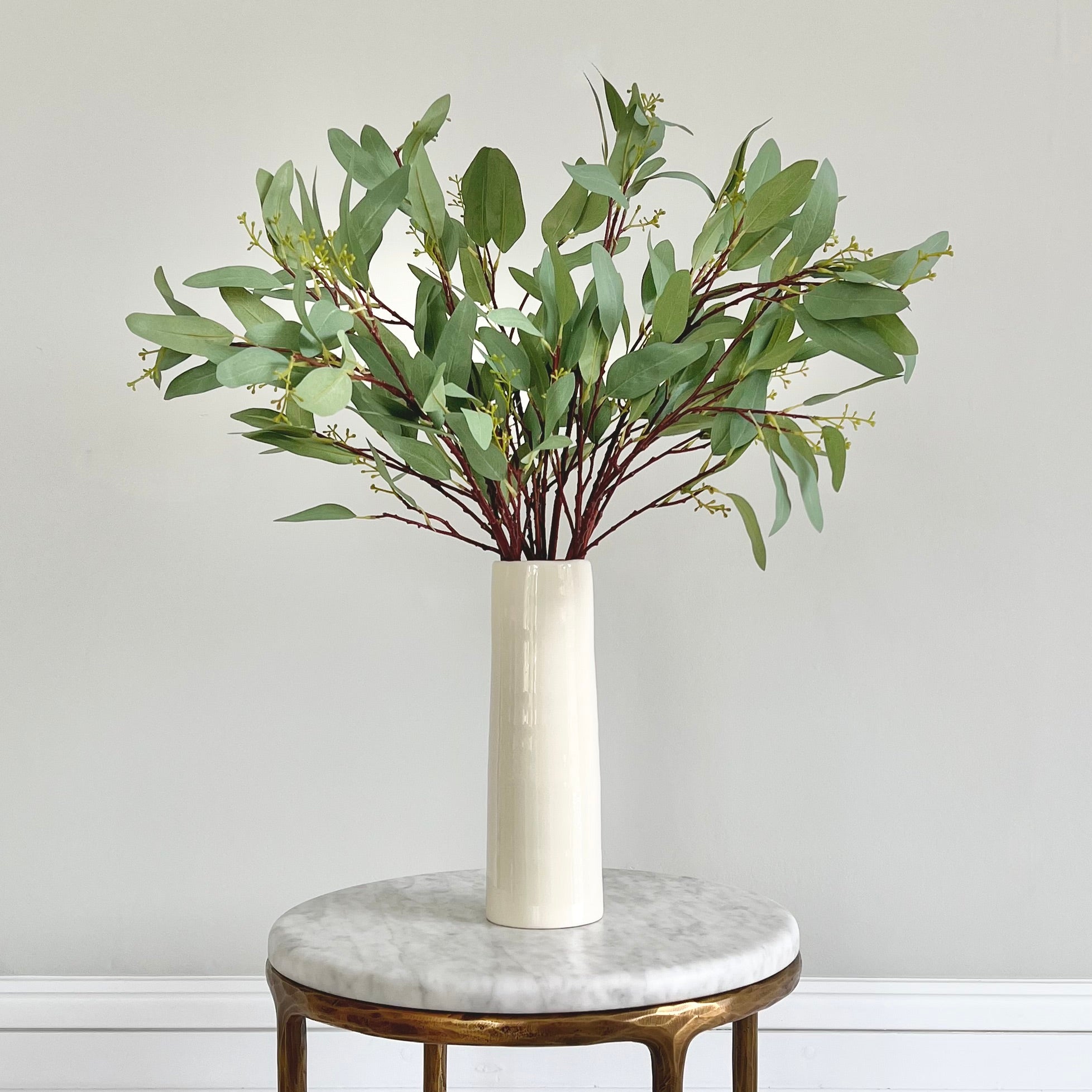 Wholesale Artificial Flowers High Quality Faux Silk Flowers for Wholesale and Trade Artificial Green Willow Eucalyptus in bulk